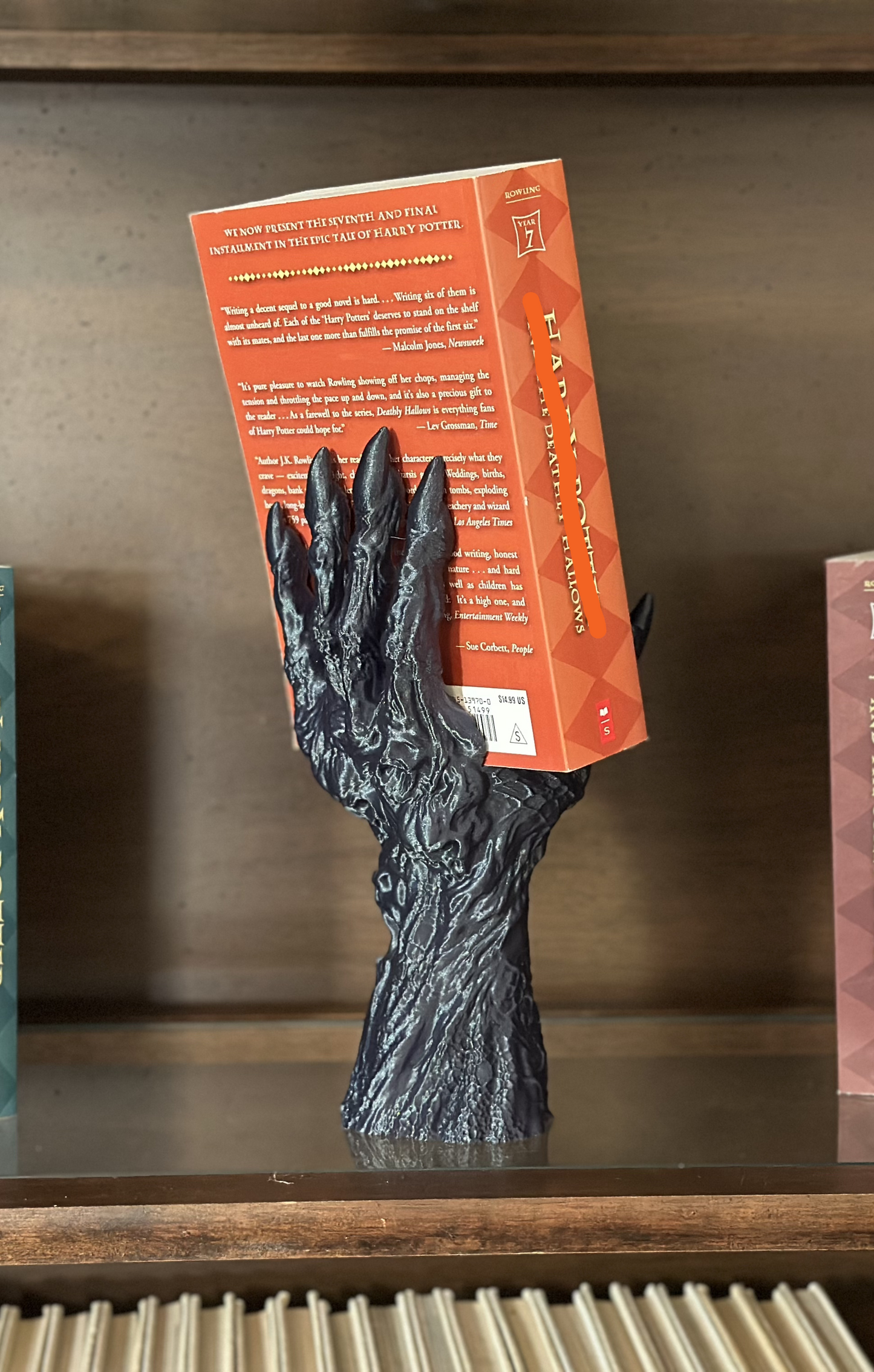 Dragons Claw Book Holder Display