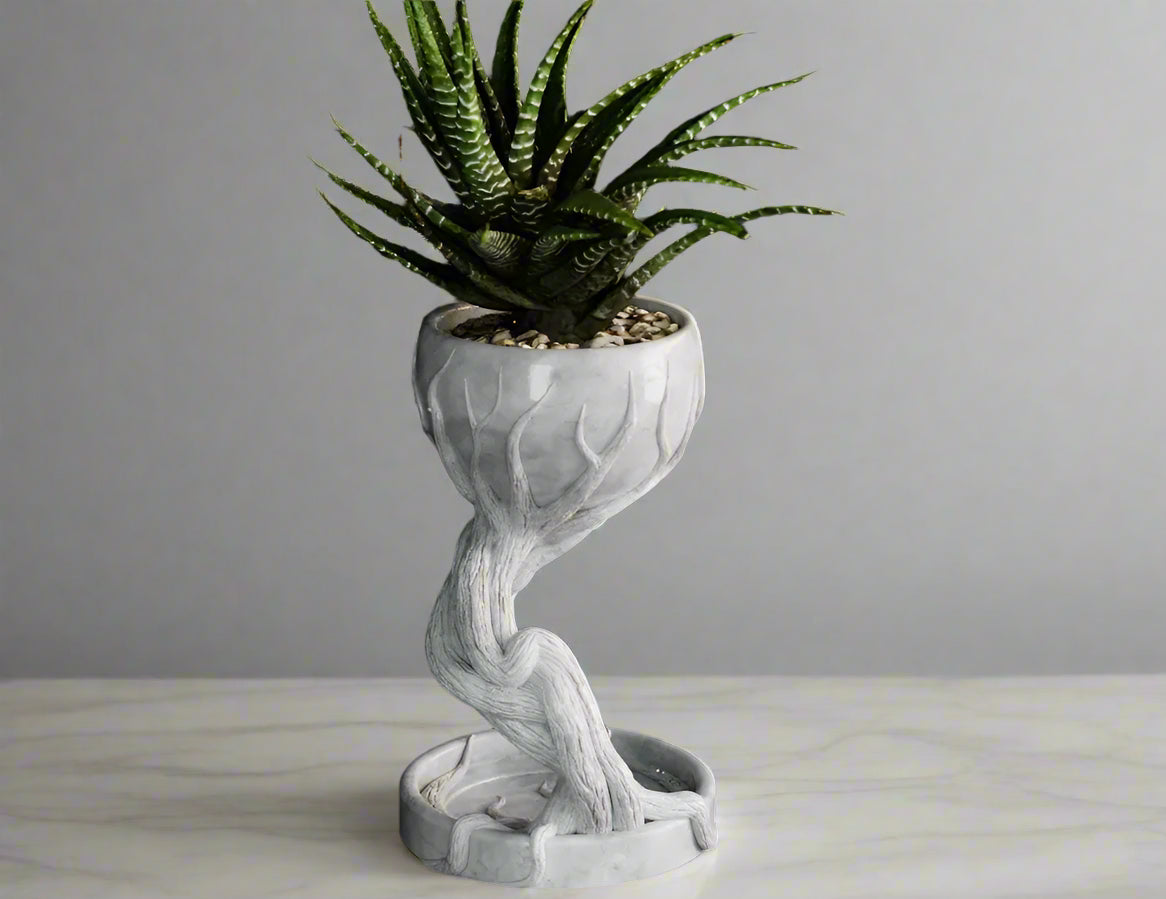 Nature-Inspired Roots Planter – Unique Tree Design