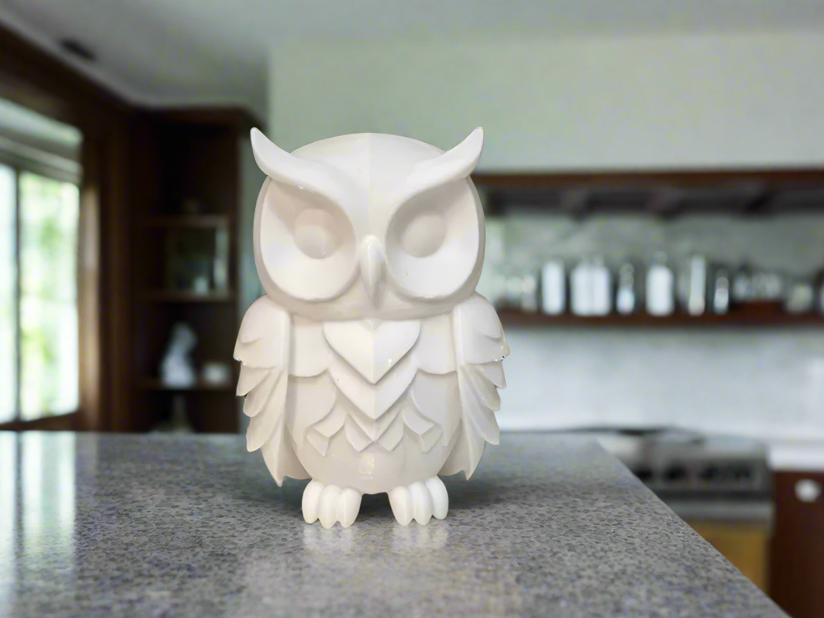 Abstract White Owl Statue: Unique Shelf Accent