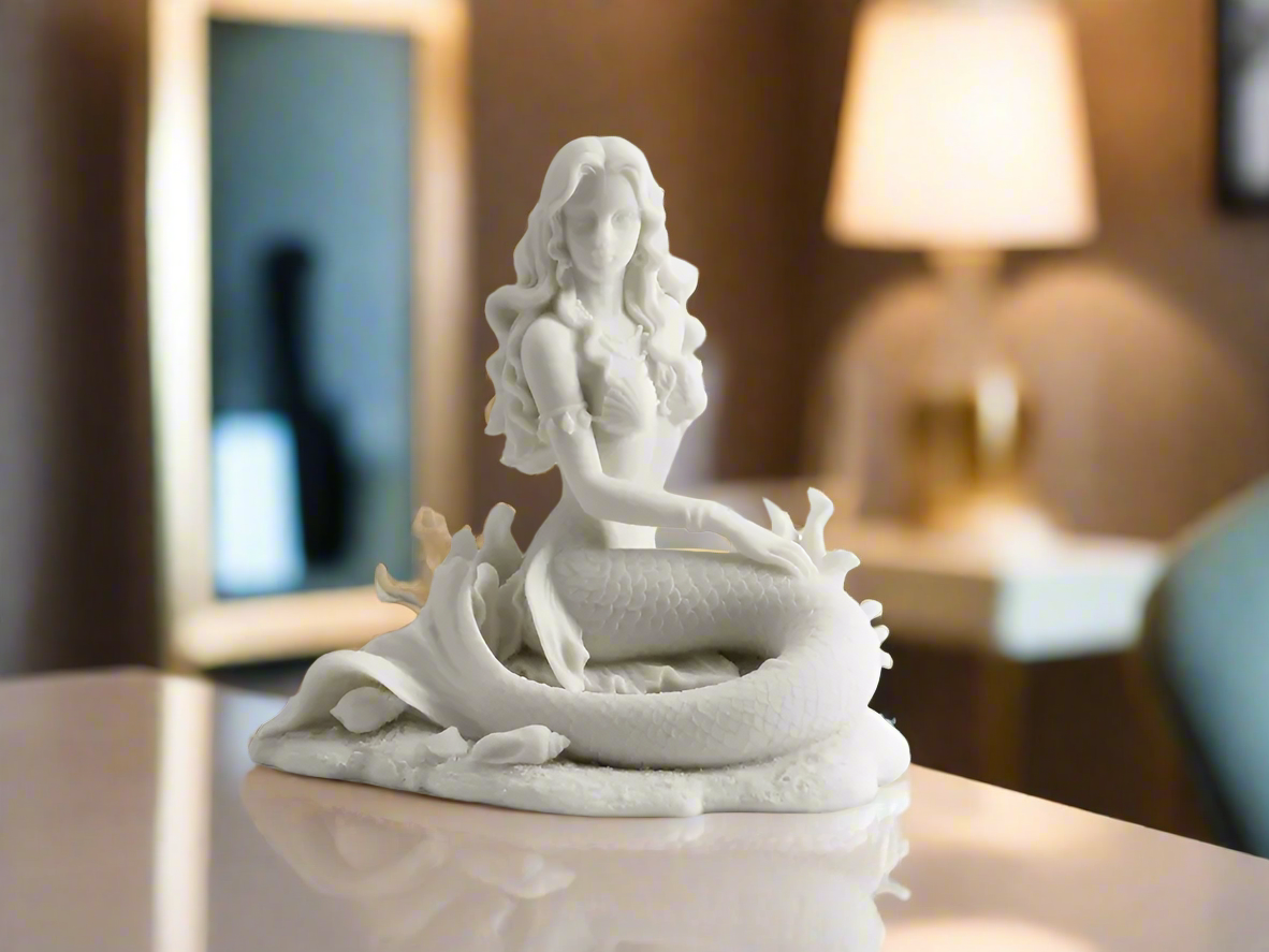 Fantasy Mermaid Figurine – Artistic Ocean Decor
