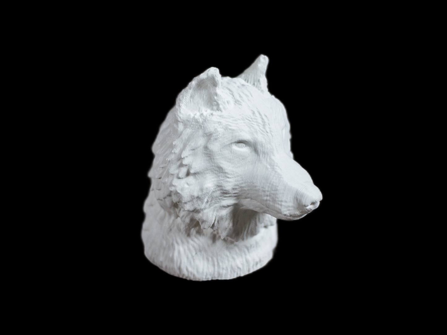White Wolf Head Figurine: Modern Animal Decor