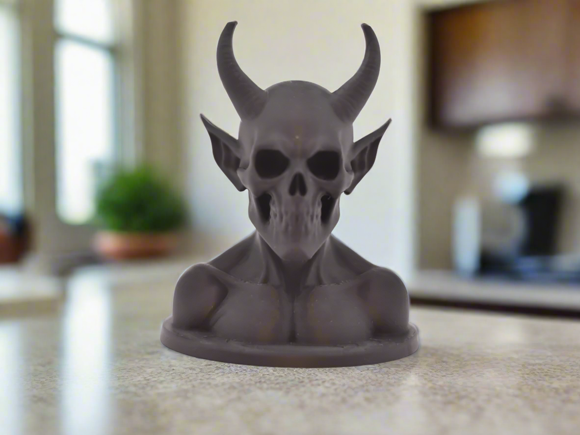 The Pitlord Demon Figurine – Dark Fantasy Creature Decor