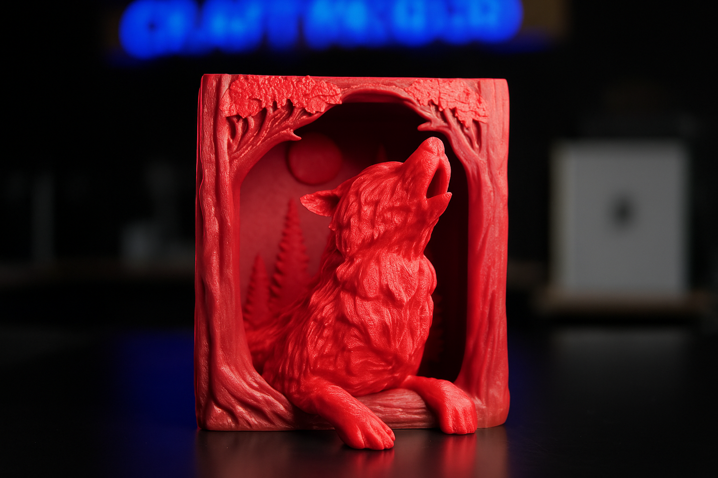 Wolf Statue Showpiece for Home Decor | Red Howling Wolf Figurine India