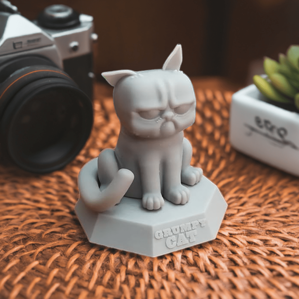 3D Printed Grumpy Cat Figurine - Hilarious and Adorable Desk Decor for Cat Enthusiasts! - Celestial Crafts