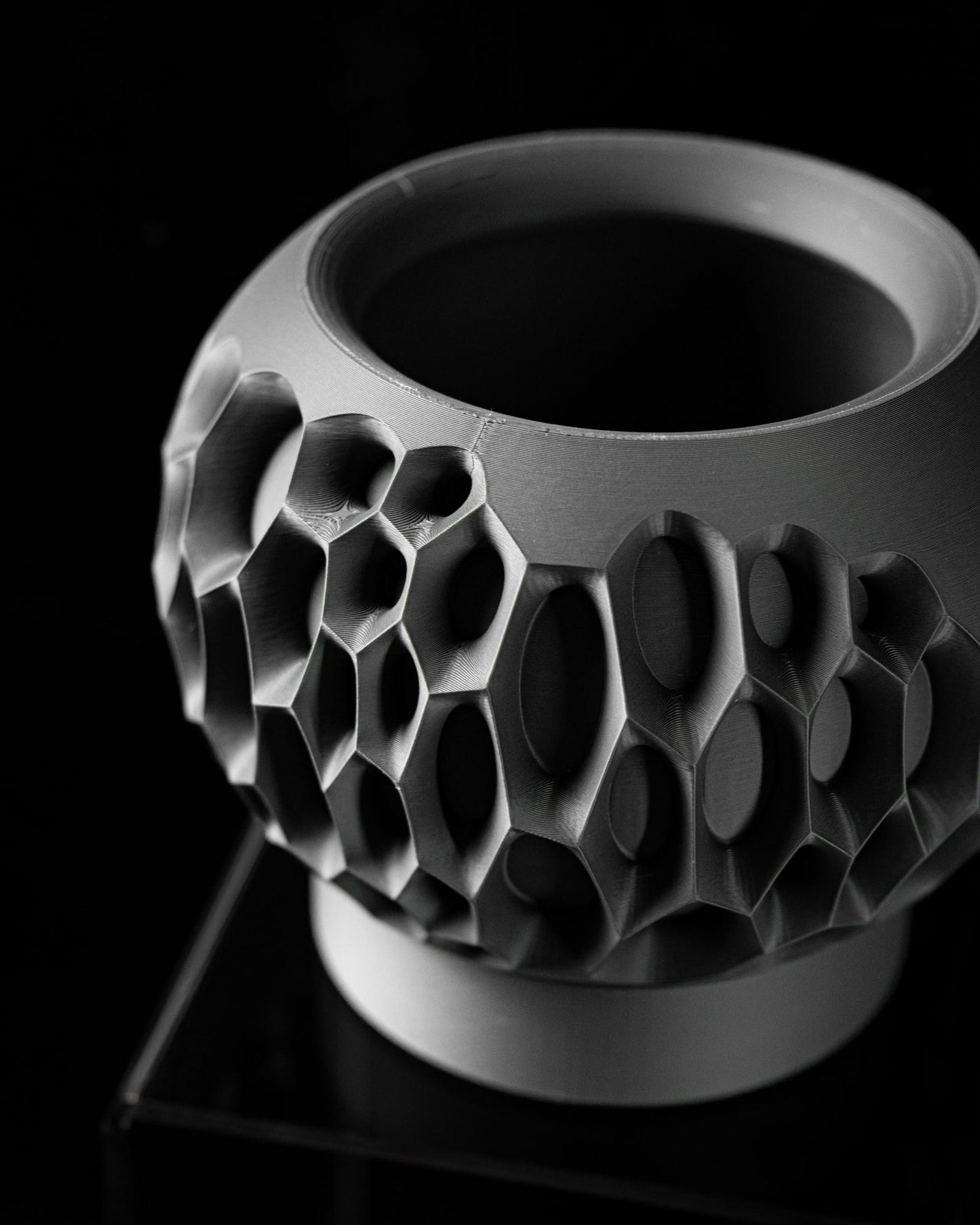 Virus Planter Pot – Unique 3D-Printed Home Décor Plant Container