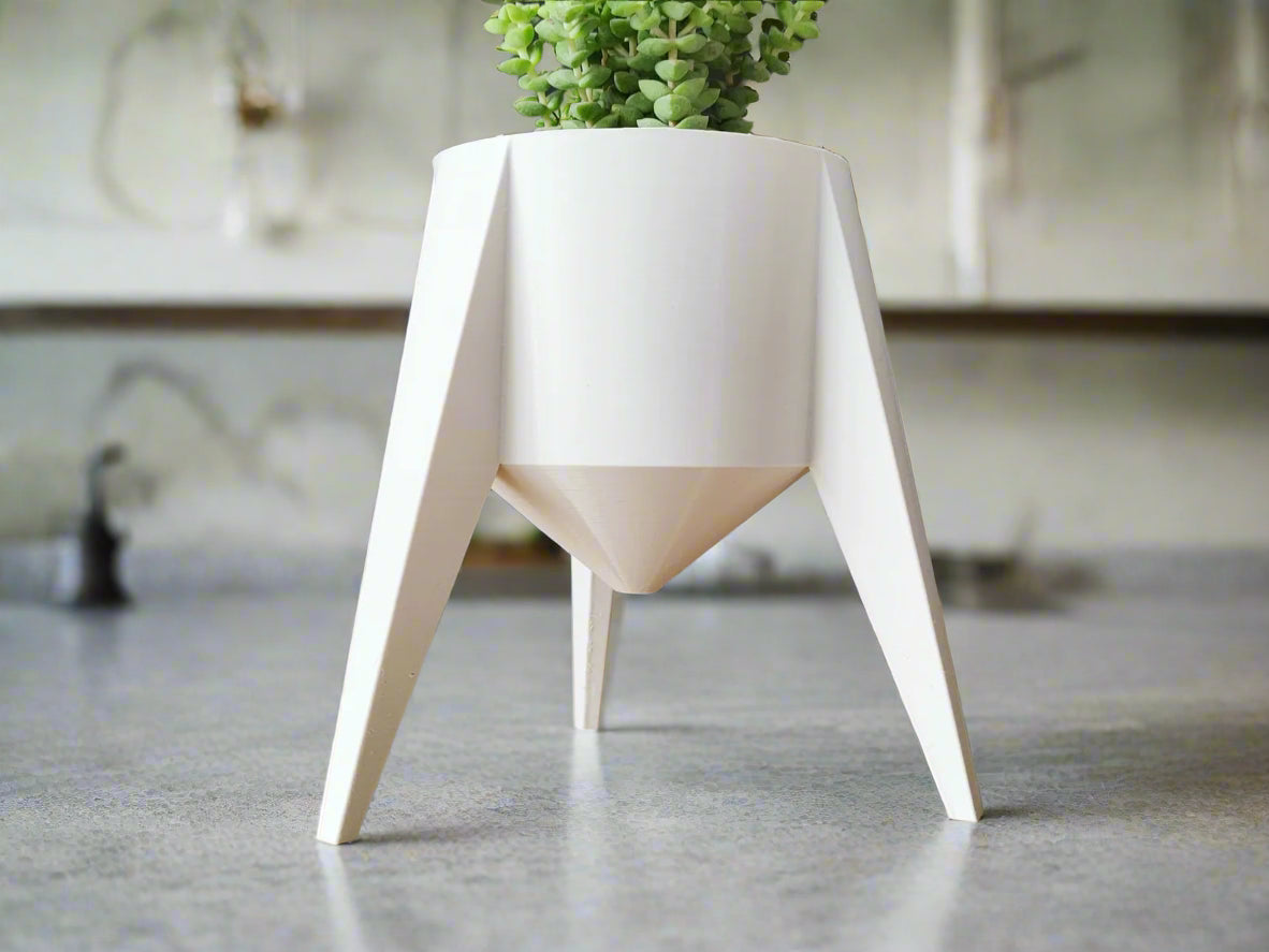 Star Probe Plant Pot – Futuristic 3D-Printed Space-Themed Planter