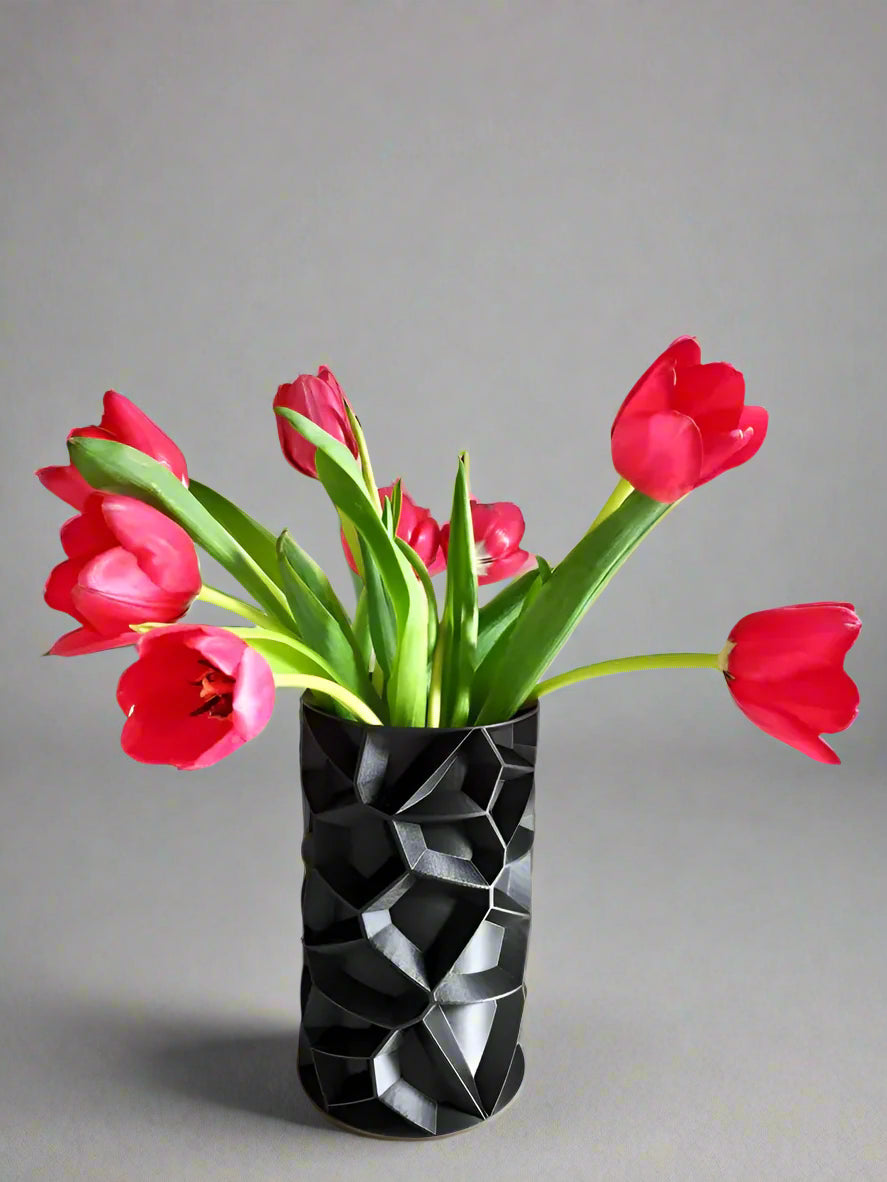 Cylindrical Spiral Voronoi Vase