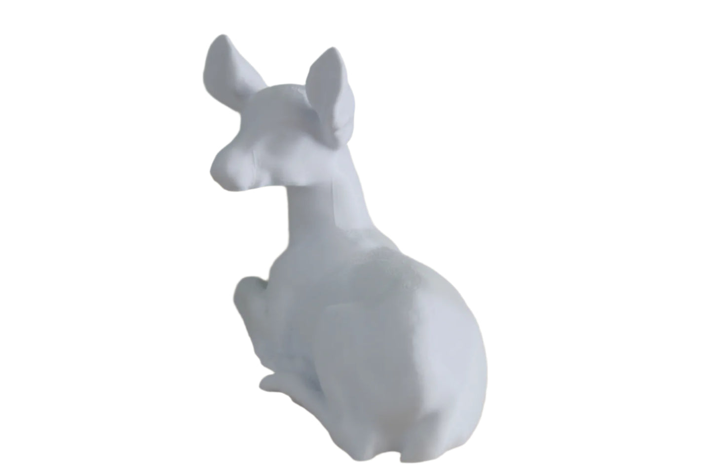 Deer Figurine – Elegant Nature-Inspired Sculpture