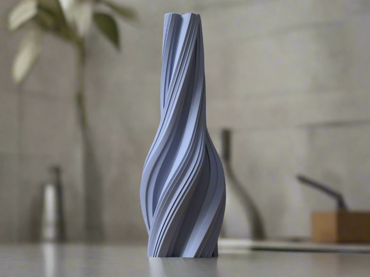 Twisted Vase – Sculptural 3D-Printed Modern Home Decor Vase