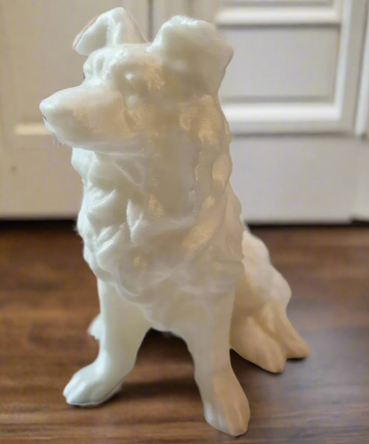 "Collie Dog Figurine – Realistic Home Decor"