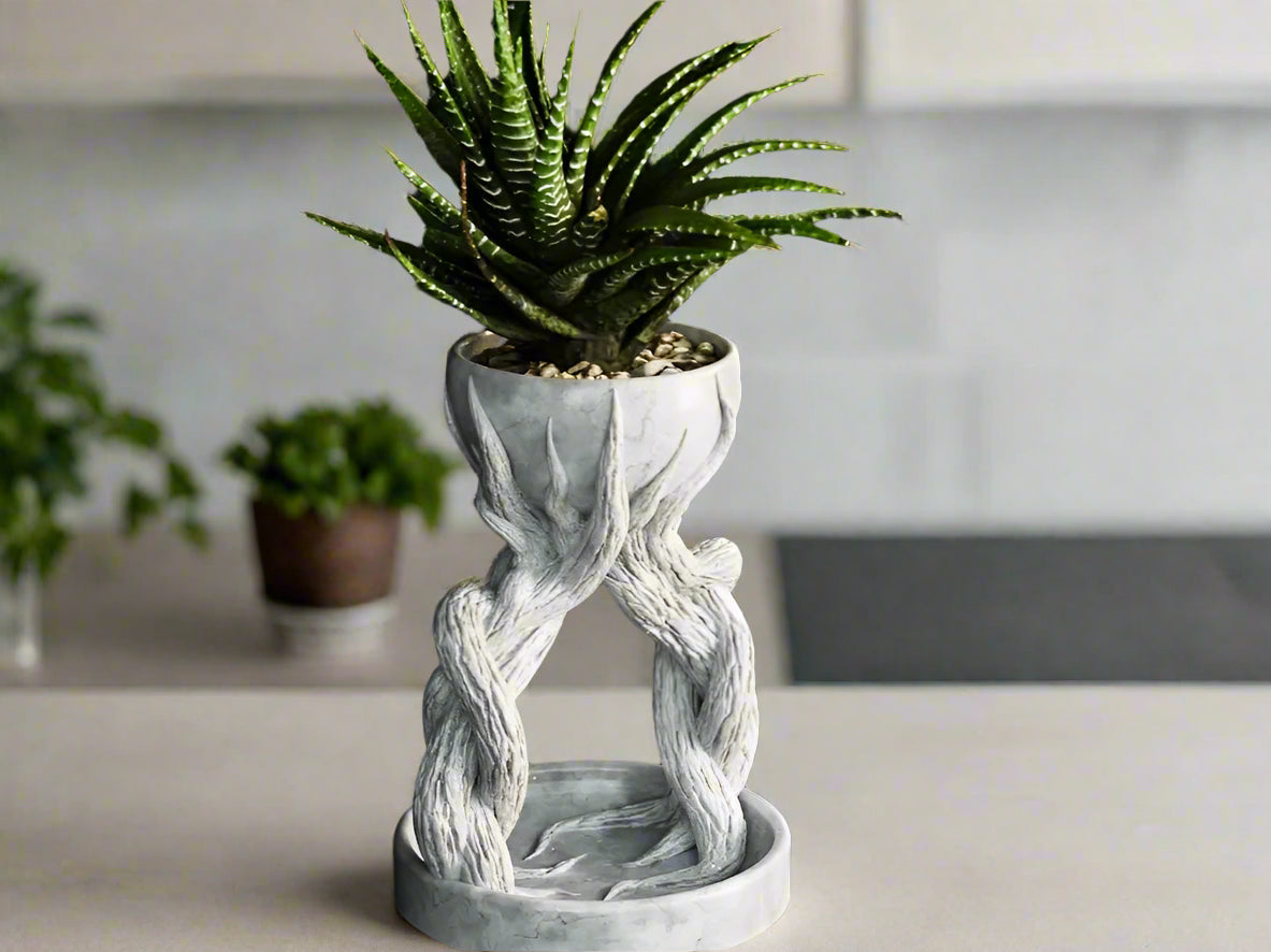 Artistic Tree-Inspired Planter – Nature-Themed Home Decor