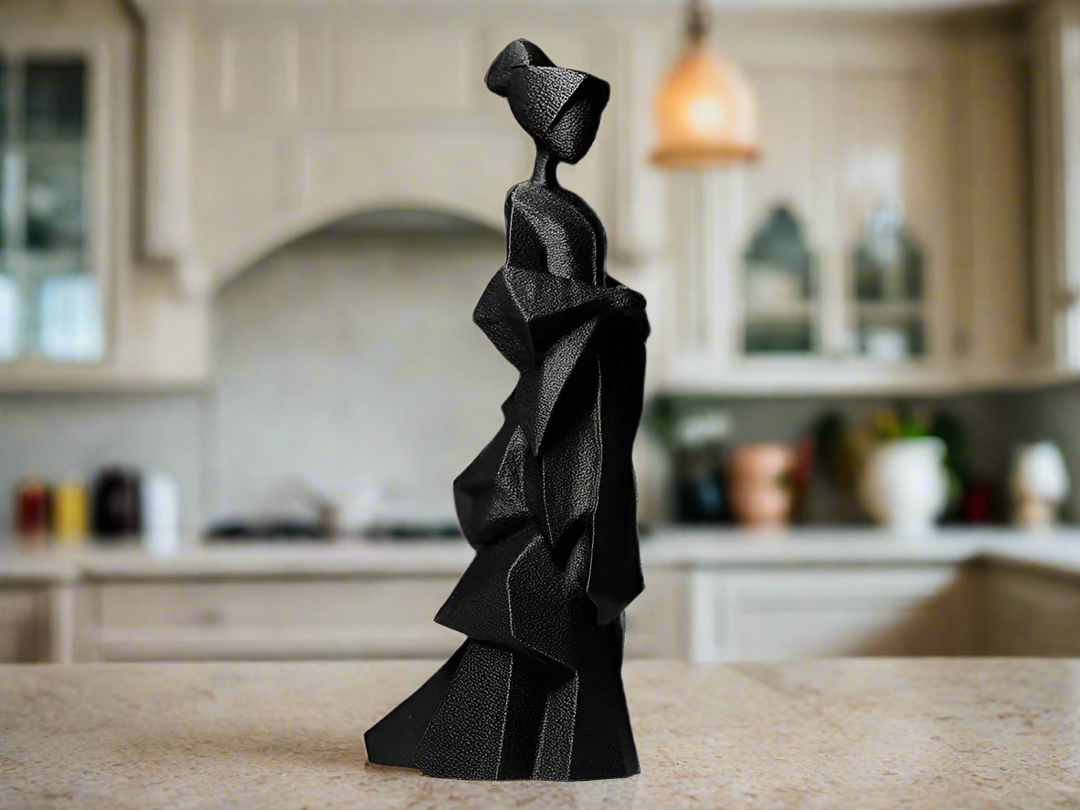 Minimalistic Lady Sculpture