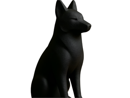 Silent Watcher – Artistic Wolf Model
