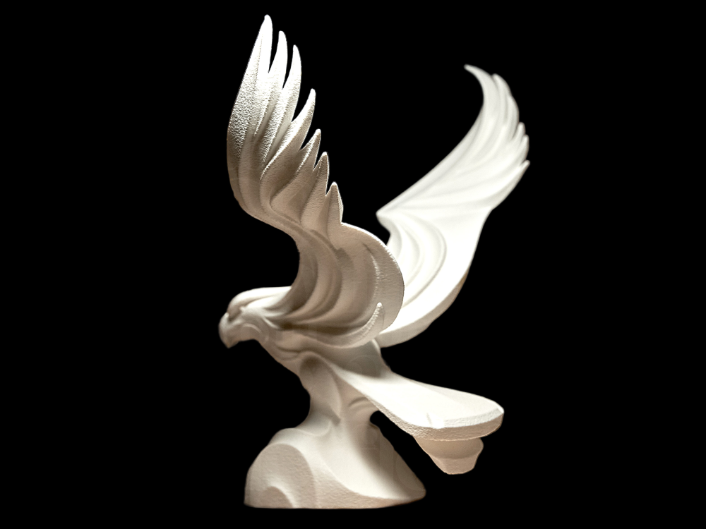 Graceful Eagle Sculpture – Symbol of Strength & Freedom