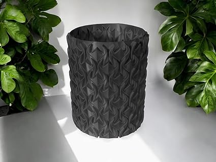 Elegant Black Geometric Vase - 3D Printed Resin Decor (No Flowers) - Celestial Crafts