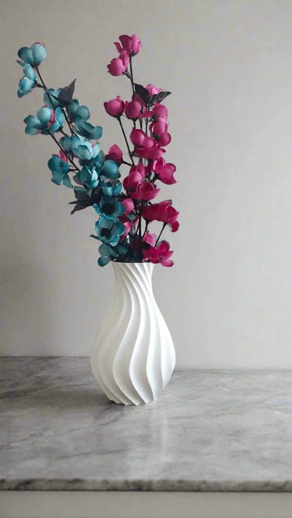 Aerola vase - Stylish Decorative Piece