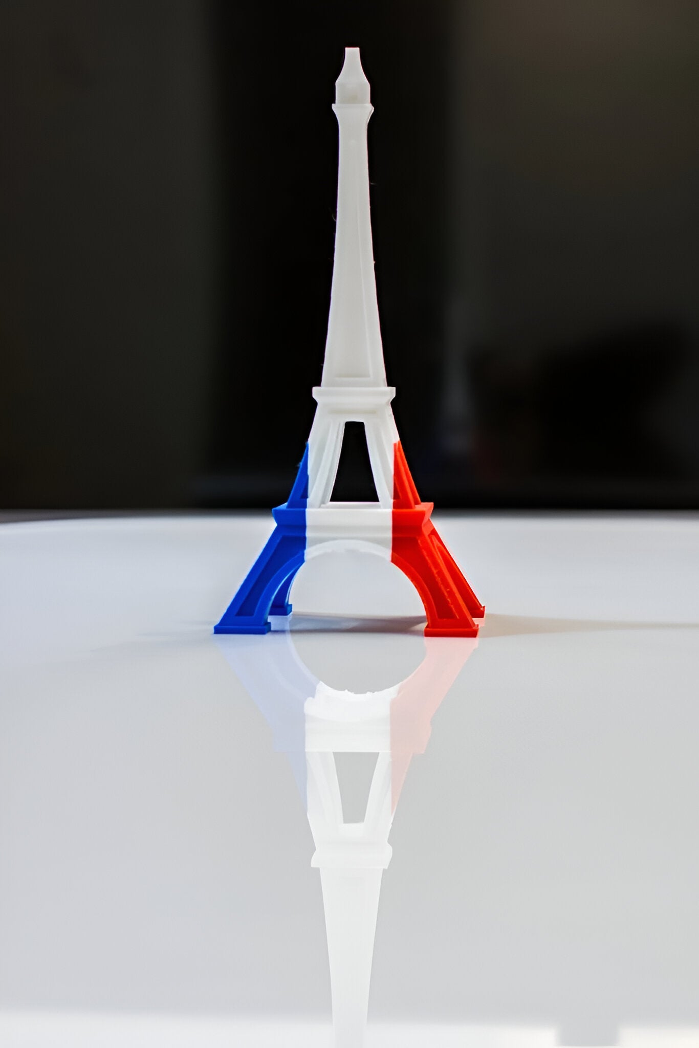 Eiffel Tower Miniature - A Parisian Icon for Your Home - Celestial Crafts