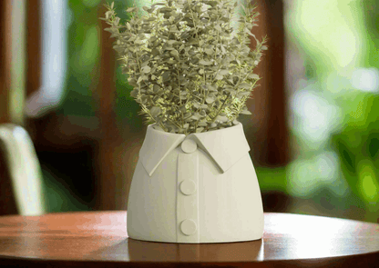 Tee-Inspired Flower Vase