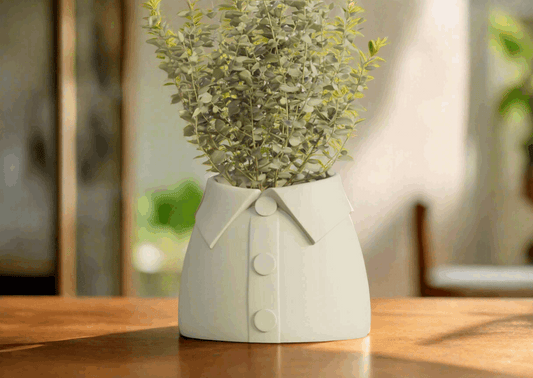 Tee-Inspired Flower Vase