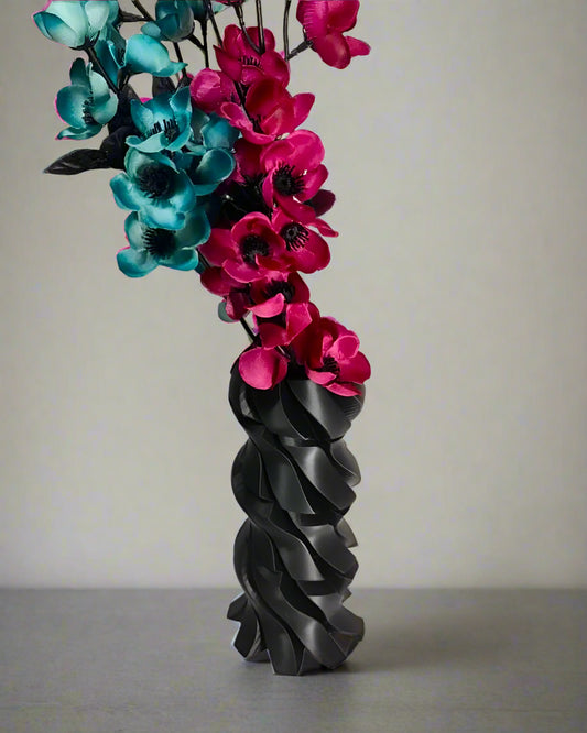 Vortex Vase - Dynamic Decor